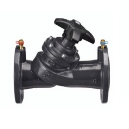 Балансировочные клапаны. Установка балансировочных клапанов Для поддержания и изменения до требуемых значений скорости движения и уровня давления рабочей среды посредством регулирования проходного сечения на данном участке трубопровода используются балансировочные клапаны  Регулируя расход жидкости, такие устройства обеспечивают сбалансированность инженерной системы и предотвращают возникновение аварийных ситуаций. Это способствует повышению надежности, безопасности и долговечности используемого оборудования. Установка этих устройств дает возможность разделять инженерные системы на зоны и производить их поэтапный запуск в эксплуатацию систем водоснабжения и теплоснабжения.  Эффективность работы этой арматуры напрямую зависит от качества ее монтажа. При этом необходимо руководствоваться как рекомендациями существующих стандартов, так и требованиями изготовителя арматуры.  Основными требованиями при монтаже балансировочных клапанов являются:  необходимость точного позиционирования клапана на трубопроводе в соответствии с направлением движения теплоносителя (должно совпадать с маркировкой на корпусе); предотвращение попадания механических загрязнений на рабочие элементы вентиля; предотвращение турбулентного движения рабочей среды, смонтировав прямые участки трубопровода нужной длины до и после устройства; обязательная установка грязевика перед клапаном; монтаж балансировочного вентиля в легкодоступном месте; проверка правильности работы устройства после окончания монтажных операций. Выполнить монтаж балансировочных клапанов качественно и в сжатые сроки могут только хорошо подготовленные технические специалисты. Это решение обеспечивает требуемое качество установки вентилей, а также значительно упрощает эксплуатацию и техническое обслуживание этого оборудования в дальнейшем.  Компания «Тех01» реализует богатый модельный ряд арматуры для систем отопления, вентиляции и кондиционирования. Все имеющиеся в каталоге компании балансировочные краны отличают превосходные эксплуатационные параметры, технологичность монтажа, надежность в работе и оптимальное соотношение «цена – качество».